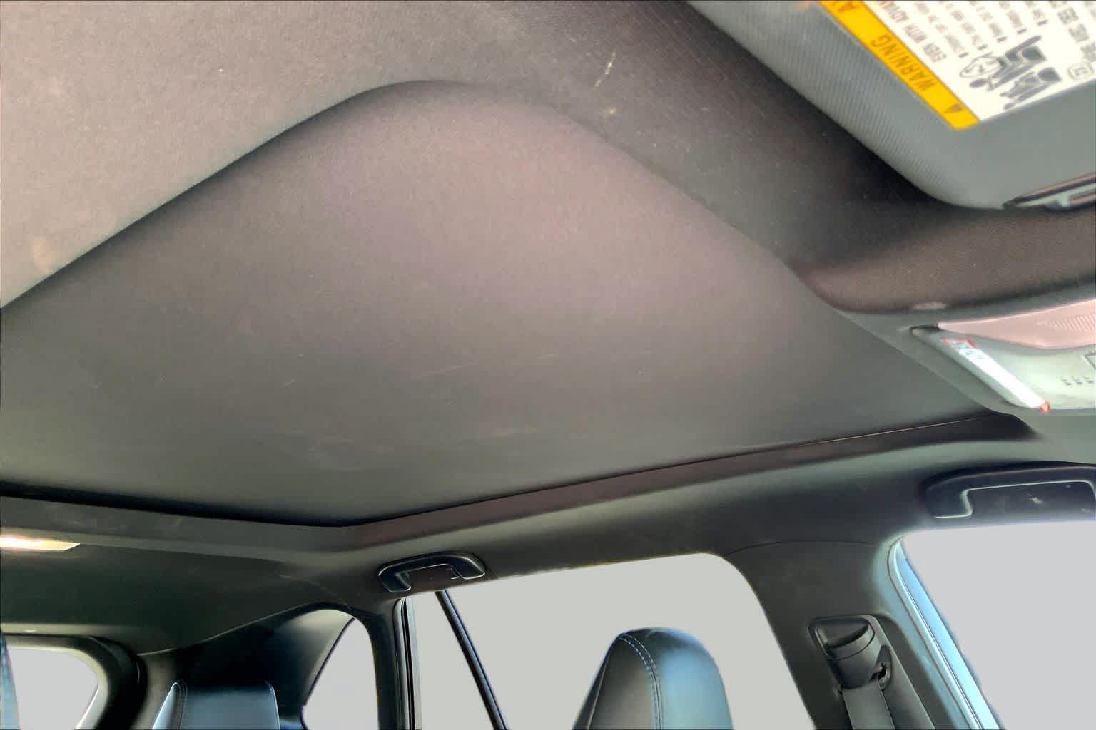 Used 2022 Toyota RAV4 XSE AWD/4WD image 13