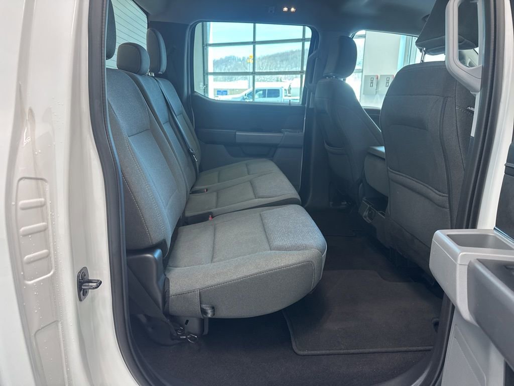 Used 2025 Ford F150 XLT w/ Equipment Group 301A Standard image 15