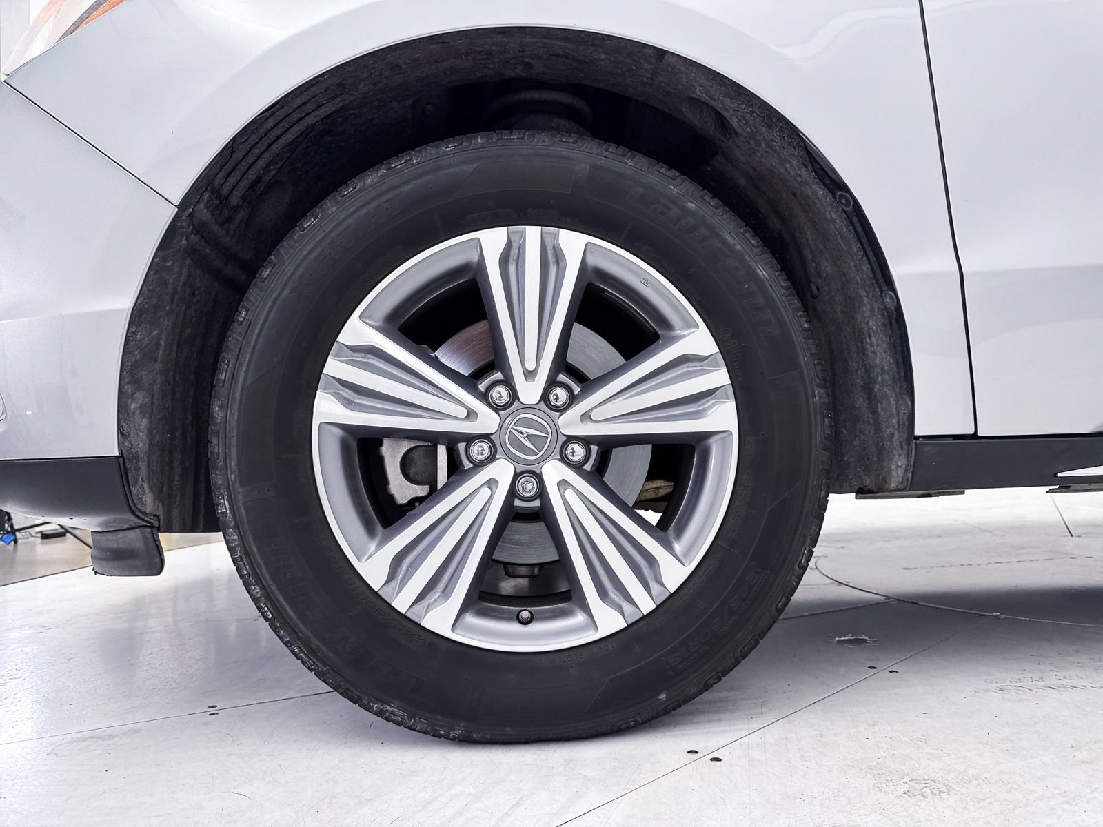Used 2020 Acura MDX FWD image 12