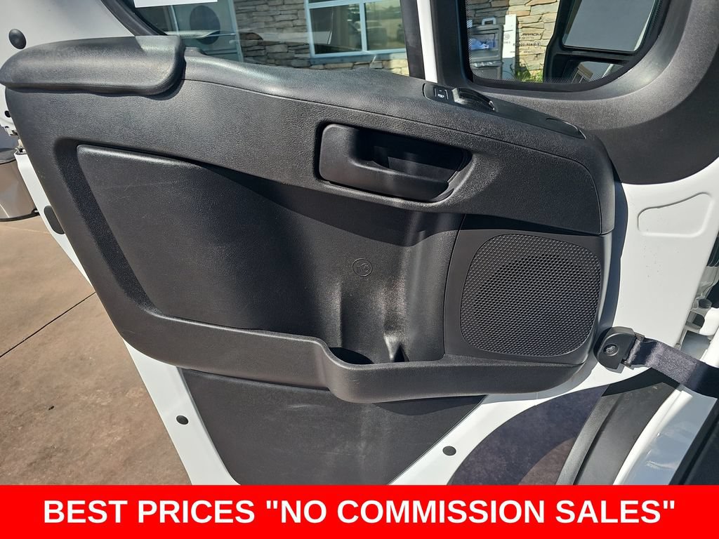 Used 2025 RAM ProMaster 2500 w/ U-Haul Equipment Group FWD image 25