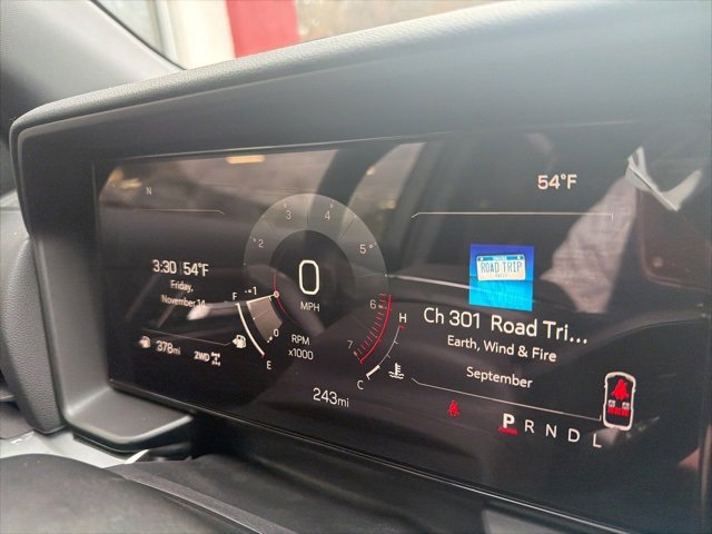 Used 2026 GMC Terrain Elevation w/ Elevation Premium Package image 12