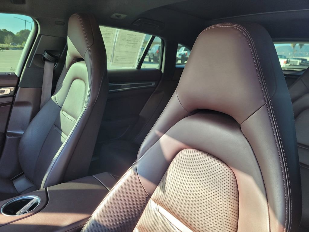 Used 2018 Porsche Panamera 4 w/ Premium Package Plus image 16