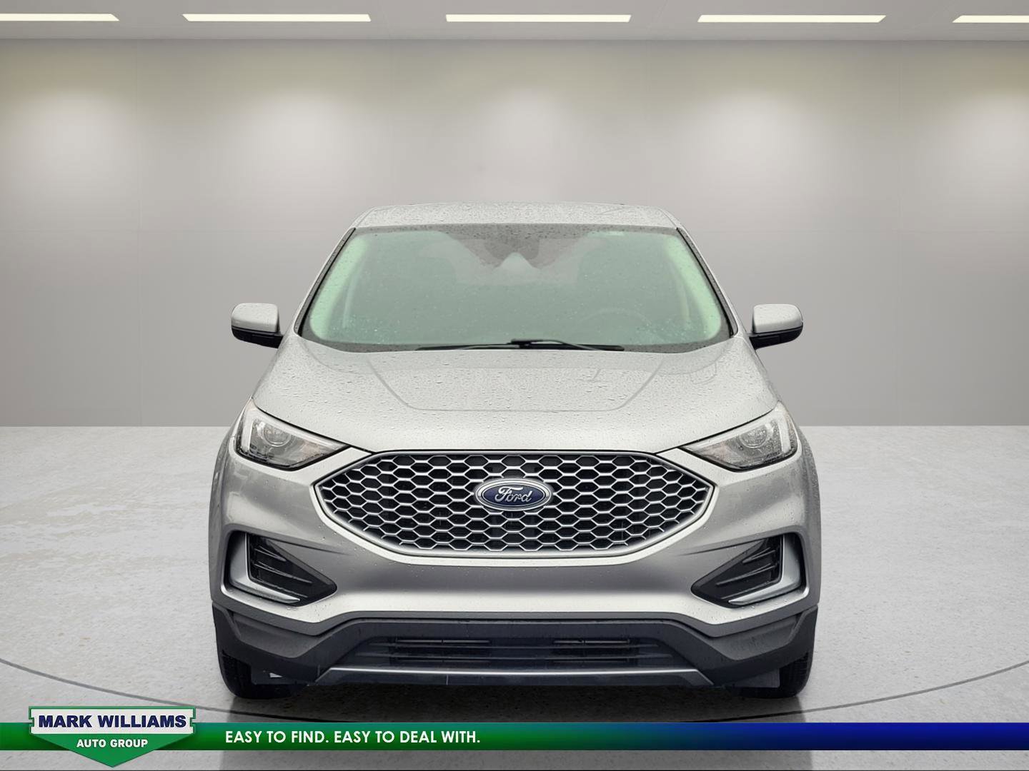 Used 2024 Ford Edge SEL image 9