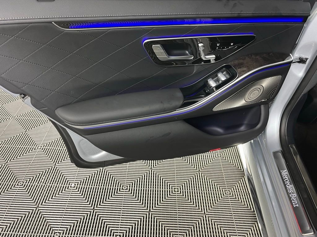 Used 2024 Mercedes-Benz S 580 4MATIC Sedan image 31