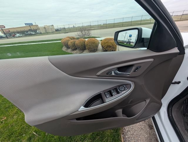 Used 2024 Chevrolet Malibu LT FWD image 13