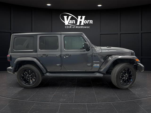 Used 2022 Jeep Wrangler Unlimited Sahara w/ Cold Weather Group image 2