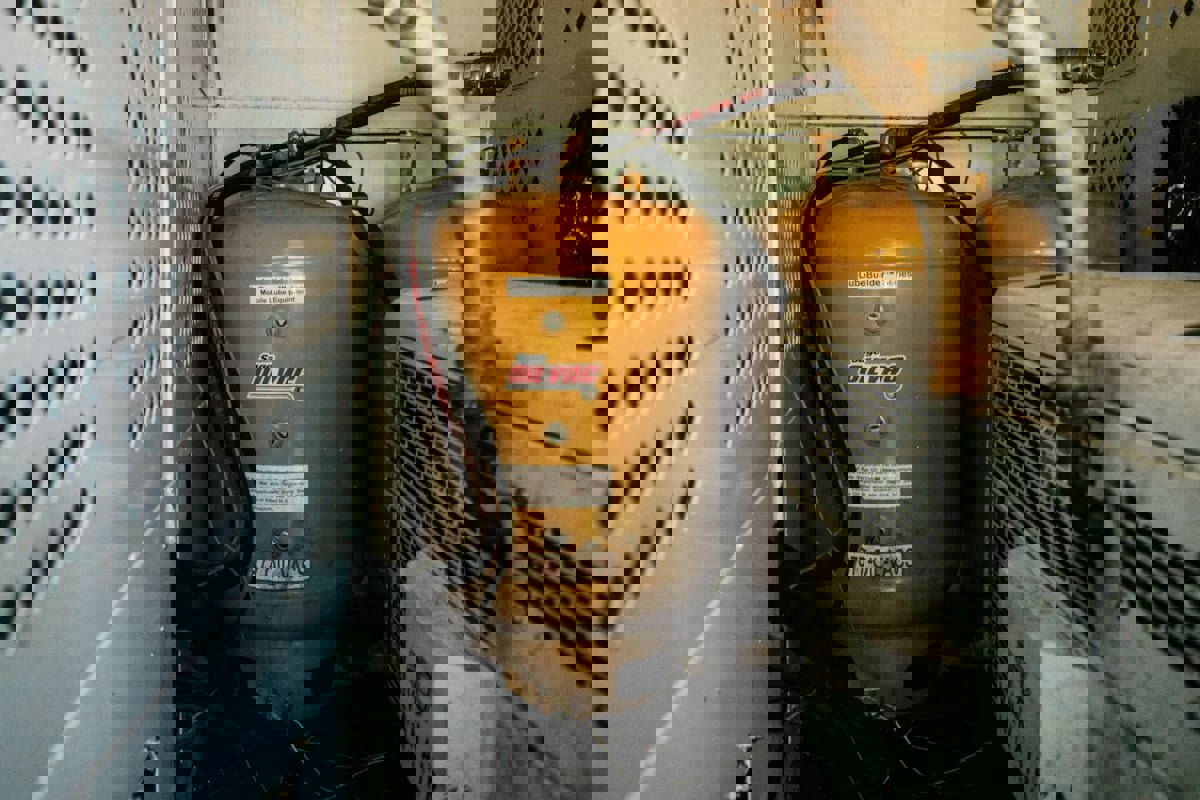 Used 2017 Mercedes-Benz Sprinter 3500 w/ Suspension Package II image 9