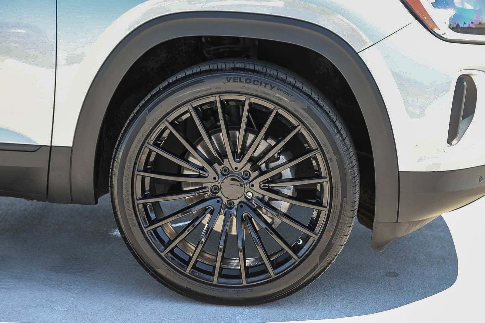 Used 2024 Volkswagen Atlas SE image 10