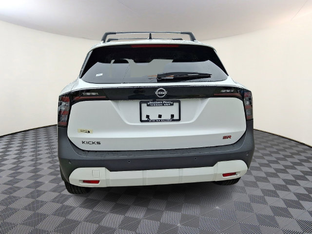 Certified 2026 Nissan Kicks SR w/ Cold Weather Package FWD image 7