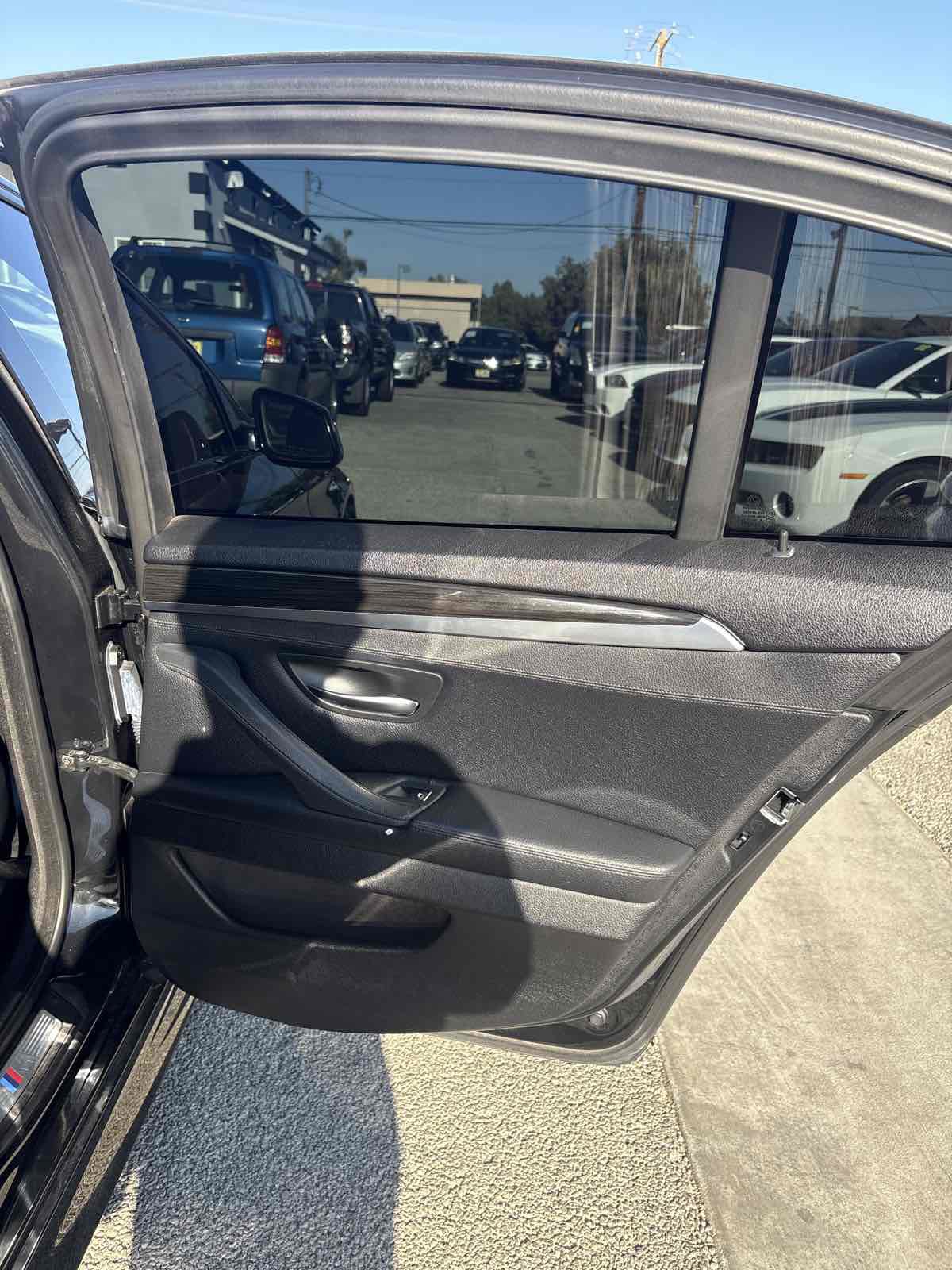 Used 2013 BMW 528i Sedan image 15