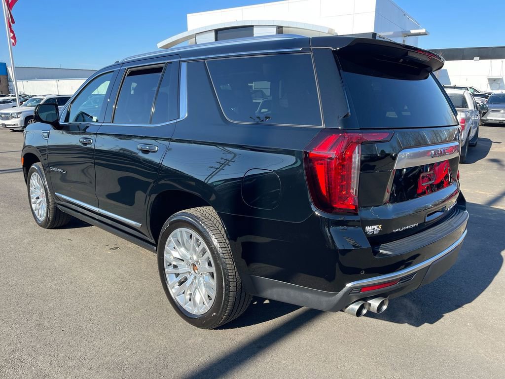 Used 2024 GMC Yukon Denali image 3