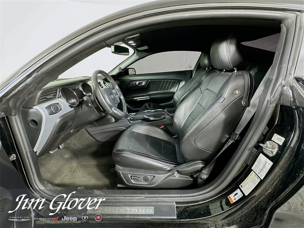 Used 2015 Ford Mustang GT Premium image 23