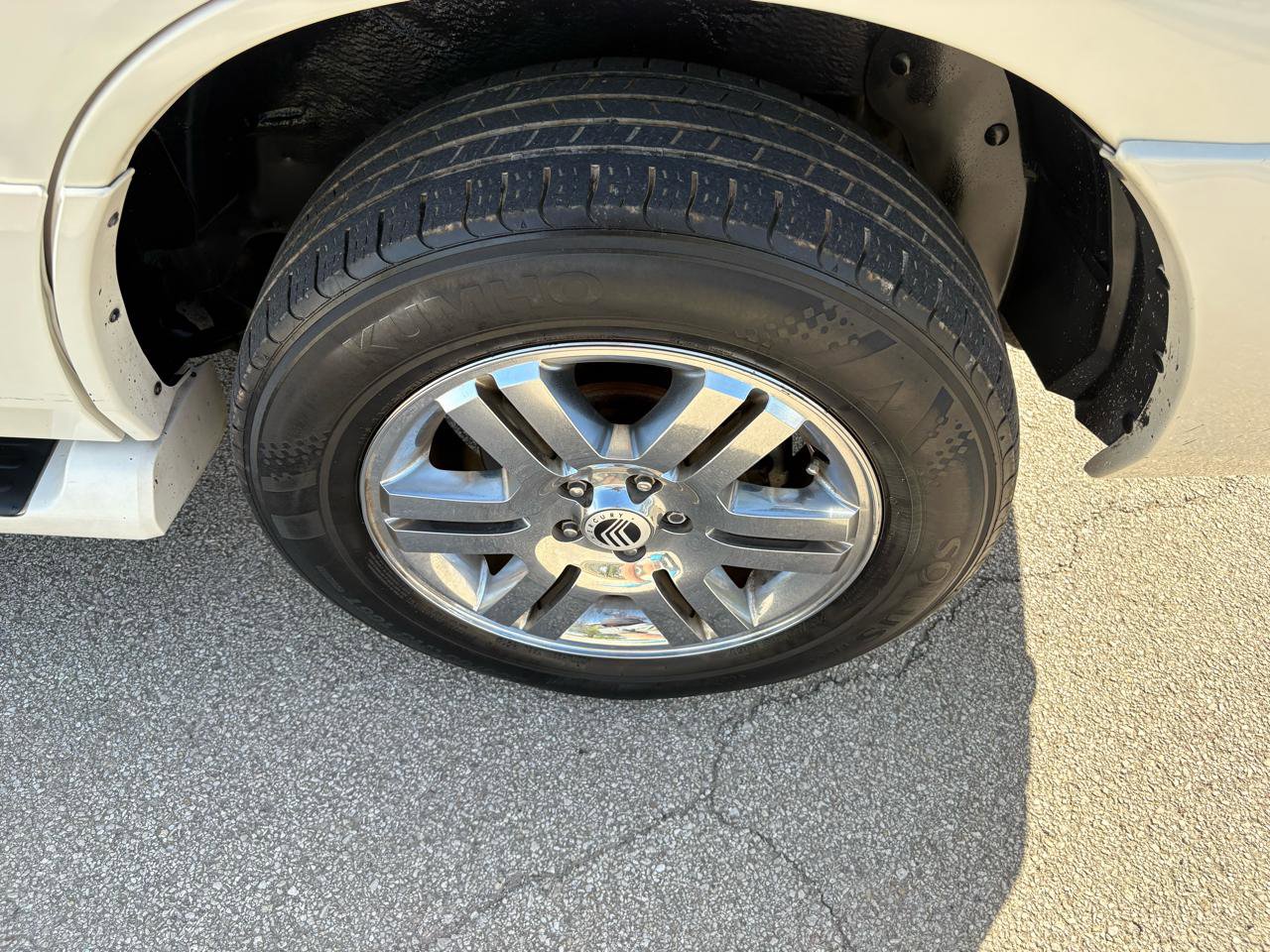 Used 2009 Mercury Mountaineer Premier image 55