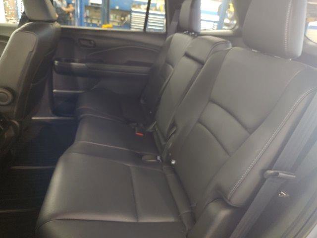 Used 2023 Honda Passport EX-L image 24