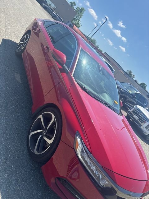 Used 2019 Honda Accord Sport image 3