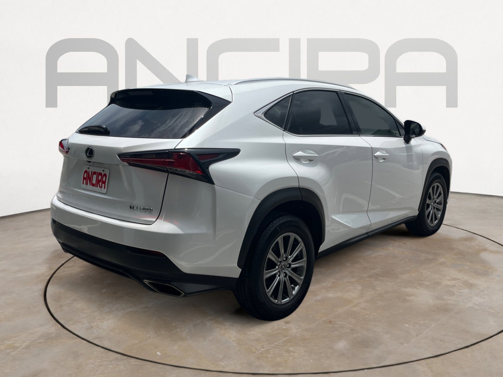 Used 2018 Lexus NX 300 FWD image 10