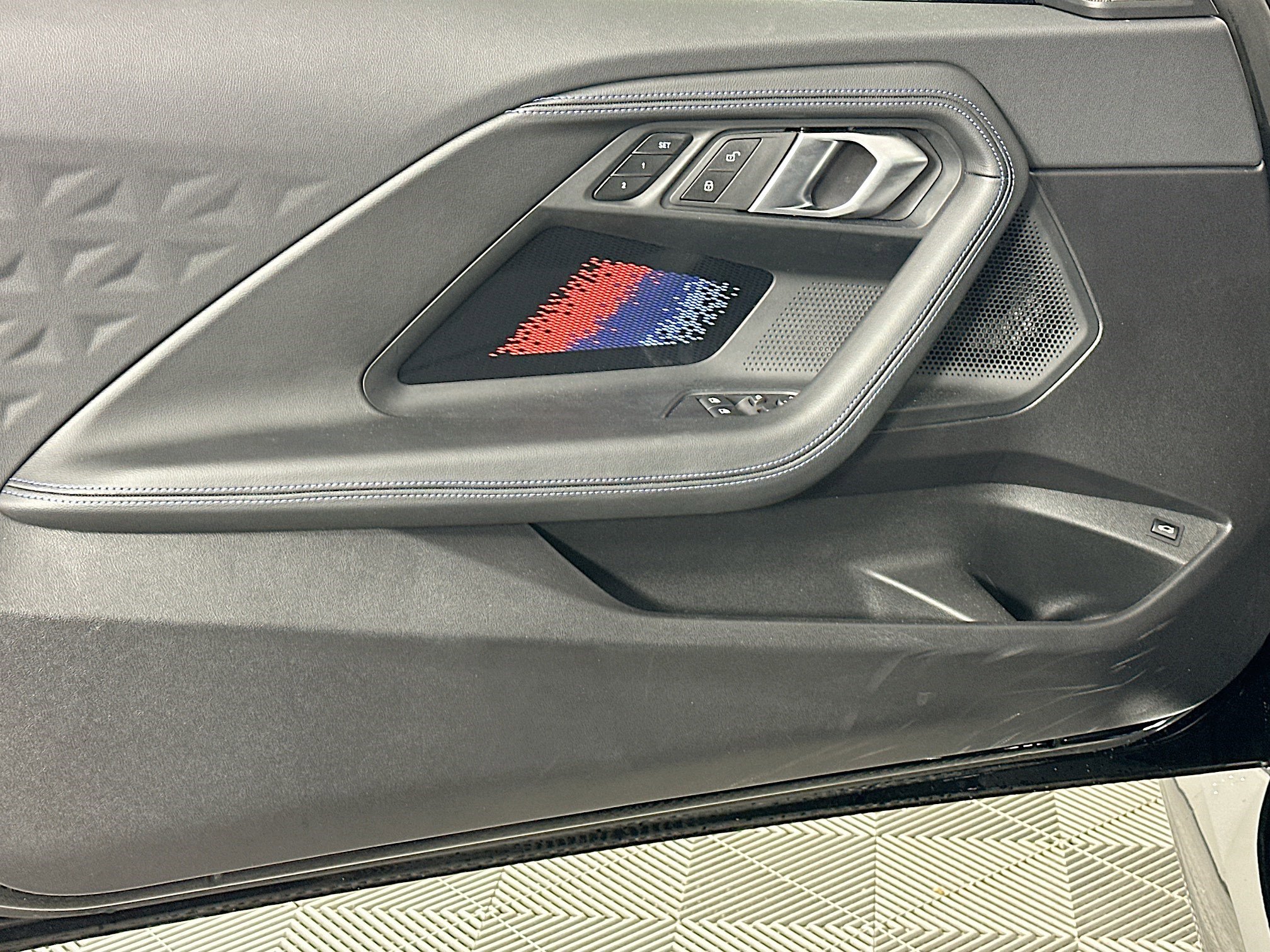 Used 2025 BMW M2 image 19