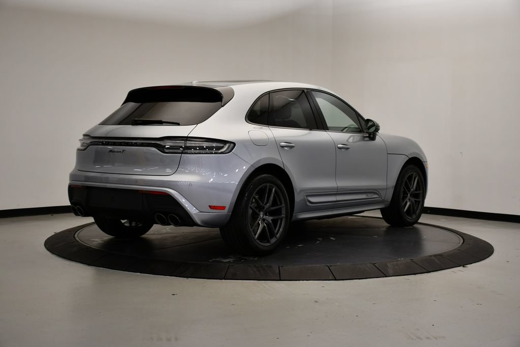 Certified 2026 Porsche Macan Turbo AWD/4WD image 7
