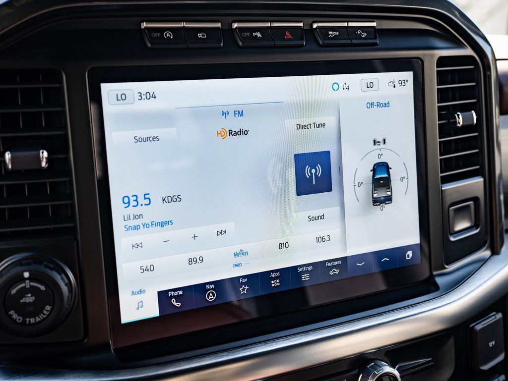 Used 2023 Ford F150 Lariat w/ Equipment Group 502A High image 27