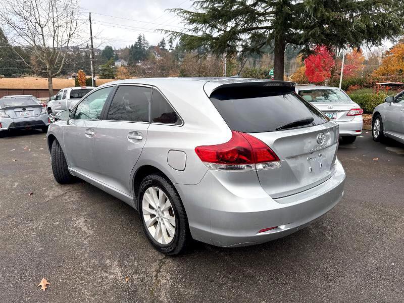 Used 2015 Toyota Venza LE AWD/4WD image 5