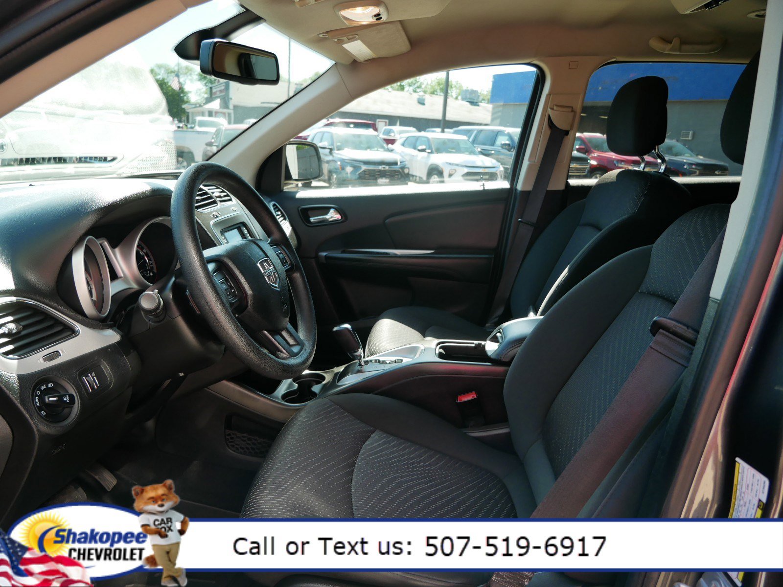 Used 2019 Dodge Journey SE image 35