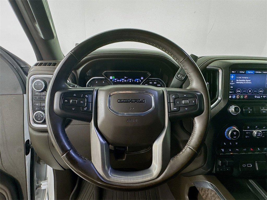 Used 2023 GMC Sierra 2500 Denali w/ Denali Ultimate Package image 11