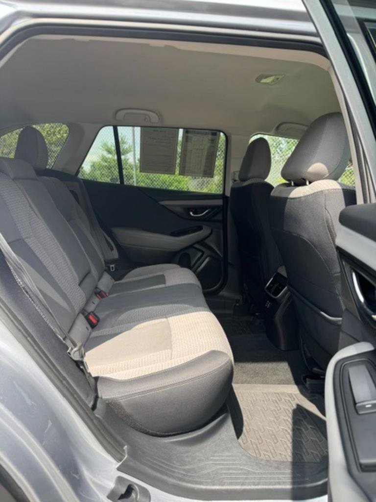 Used 2023 Subaru Outback Premium AWD/4WD image 13
