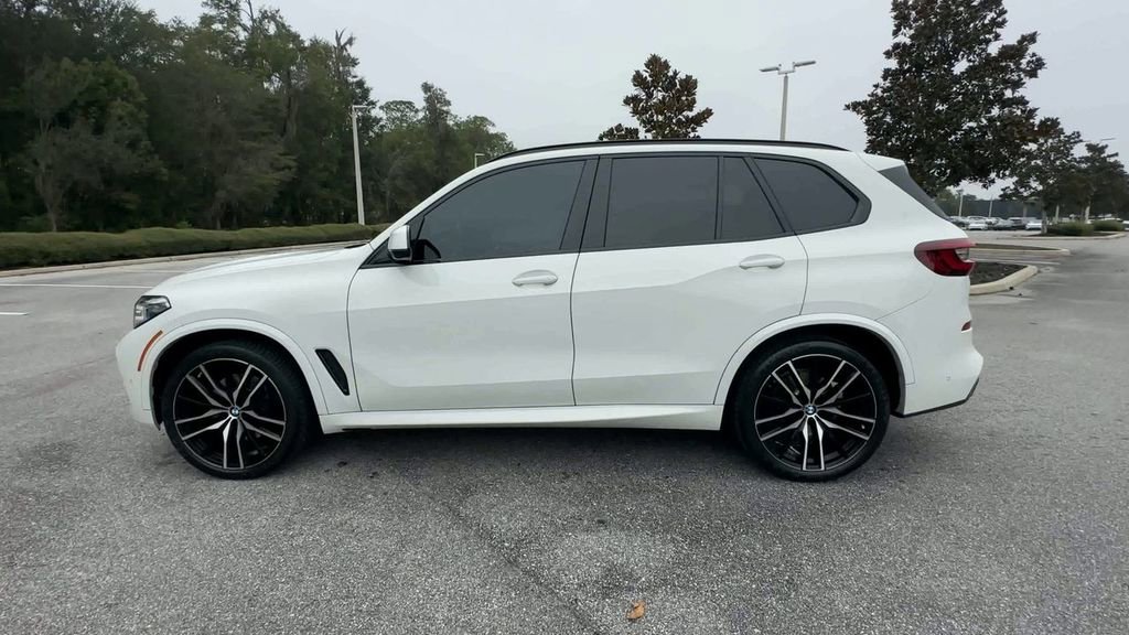 Used 2023 BMW X5 xDrive40i w/ Executive Package image 5