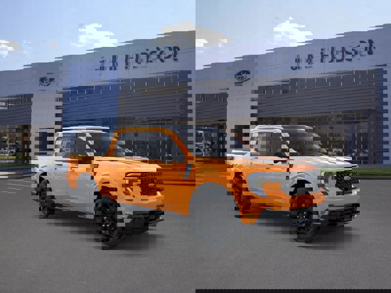 New 2026 Ford Maverick Lariat w/ Black Appearance Package image 7