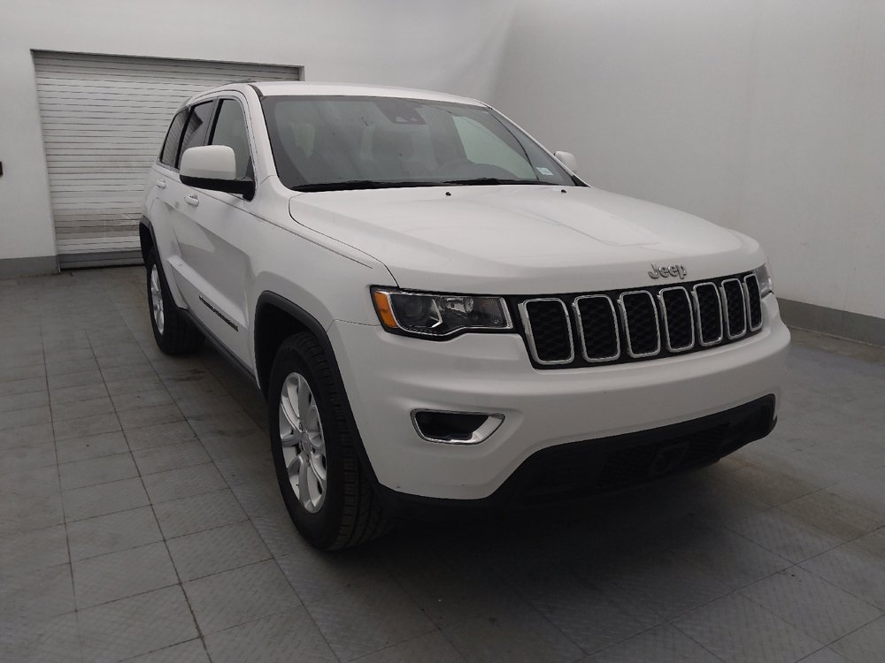 Used 2022 Jeep Grand Cherokee Laredo E RWD image 13