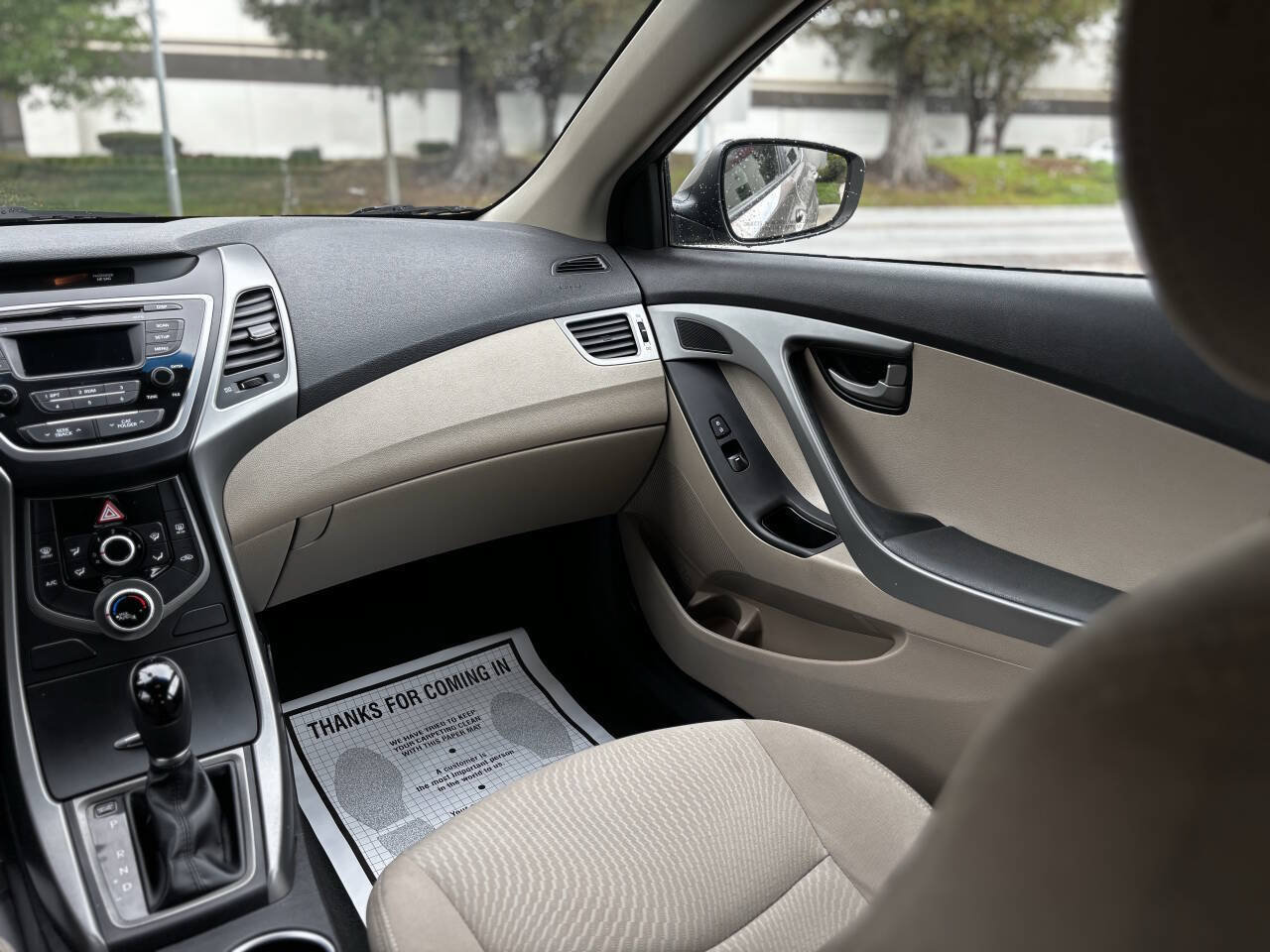 Used 2015 Hyundai Elantra SE FWD image 15