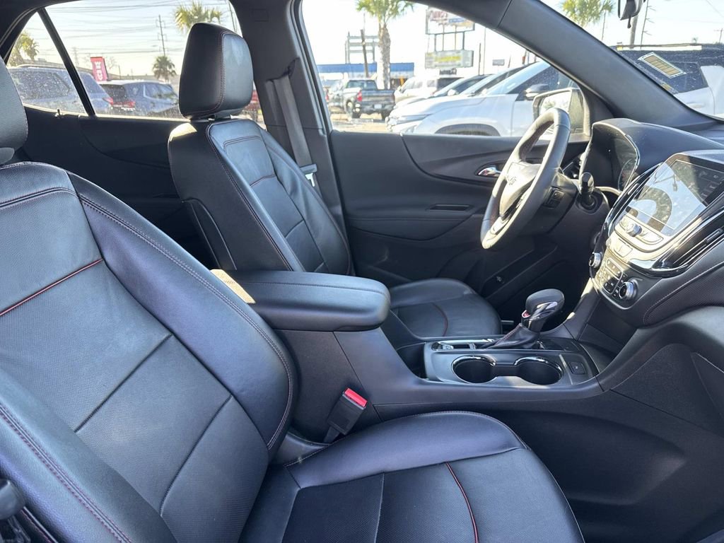 Certified 2024 Chevrolet Equinox RS w/ RS Leather Package image 10