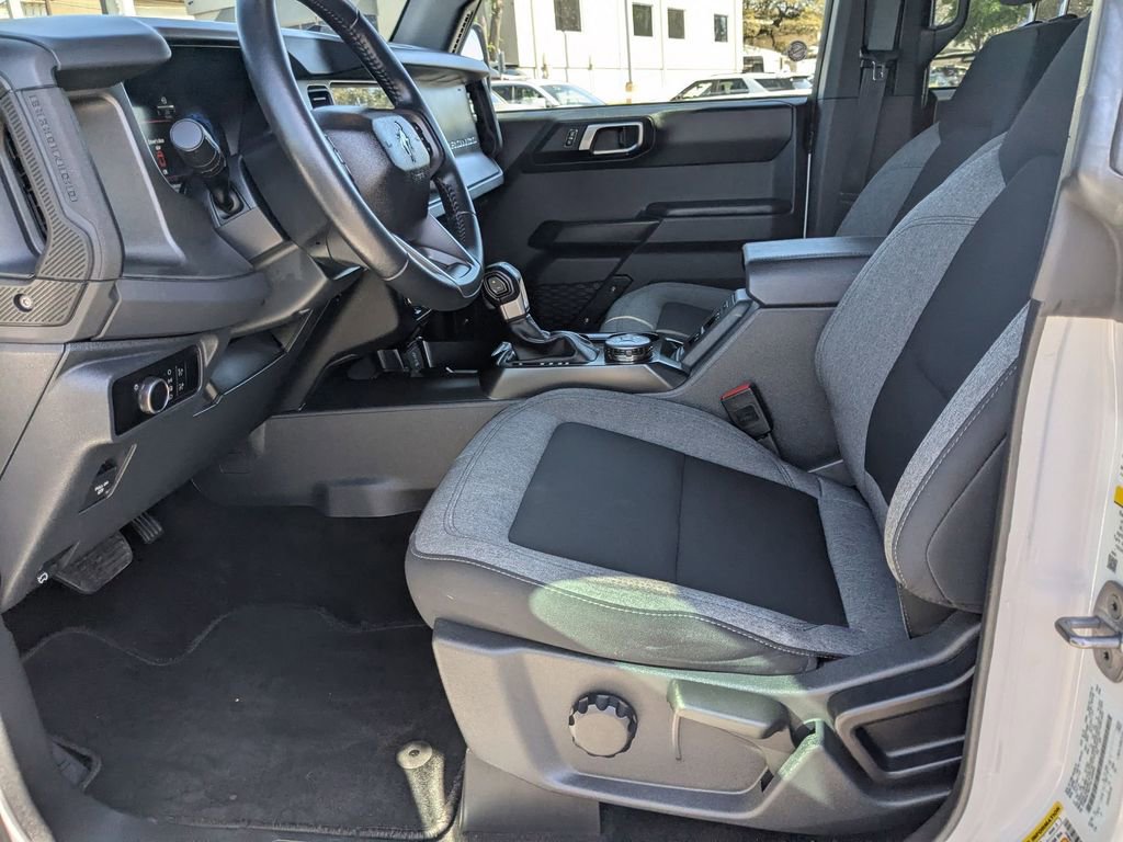 Used 2025 Ford Bronco Big Bend image 10