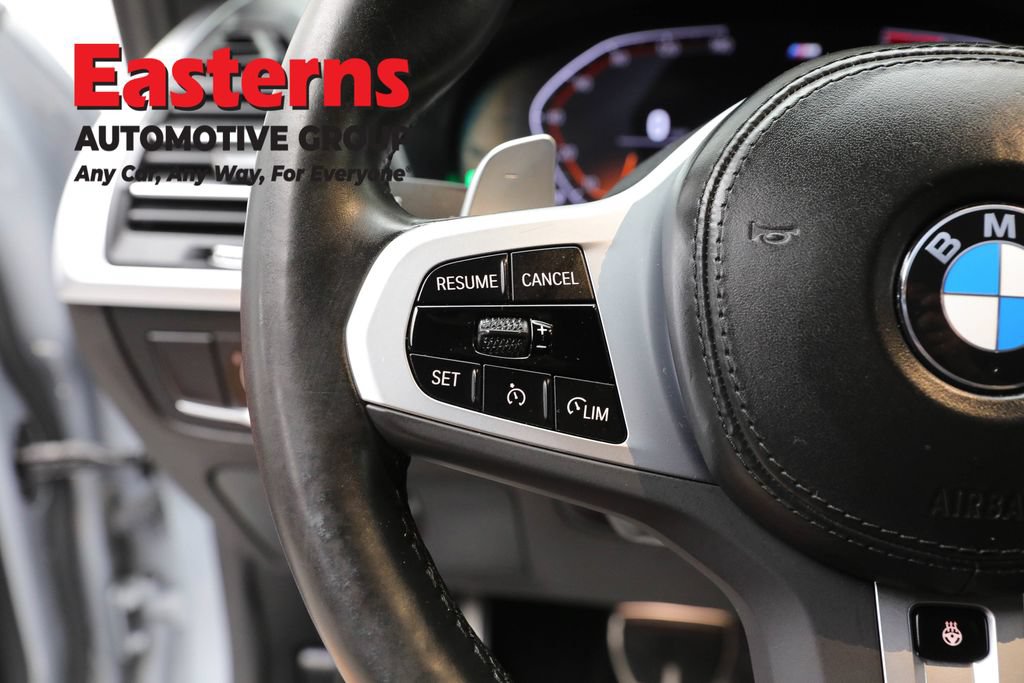 Used 2023 BMW X4 xDrive30i w/ M Sport Package AWD/4WD image 15