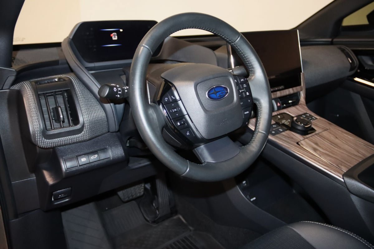 Used 2023 Subaru Solterra AWD image 40