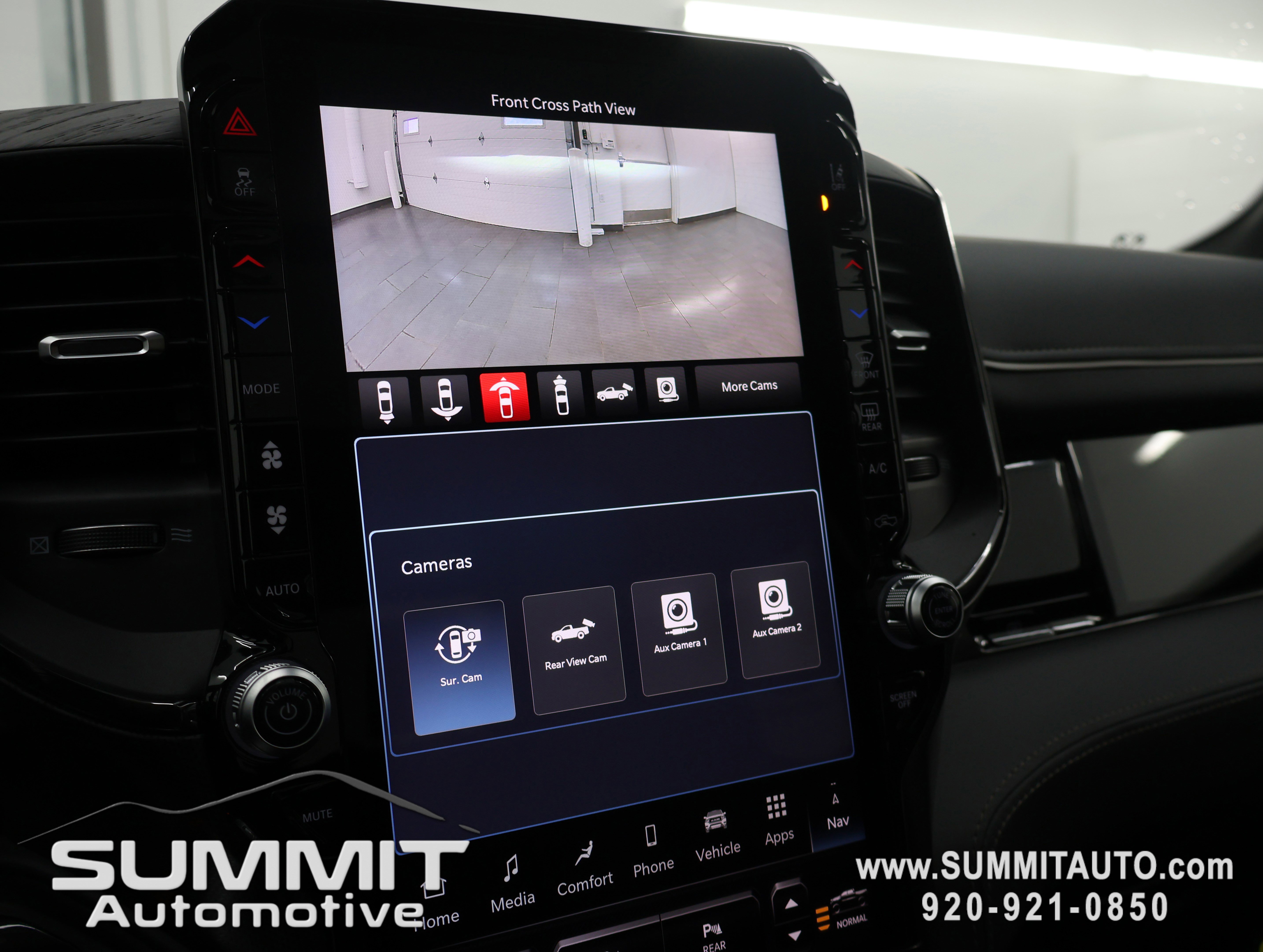 New 2026 RAM 1500 Limited AWD/4WD image 19