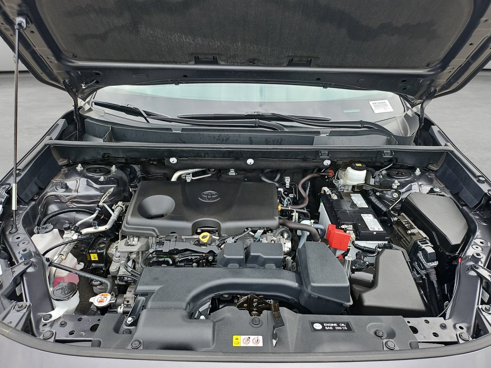 Used 2025 Toyota RAV4 XLE AWD/4WD image 38