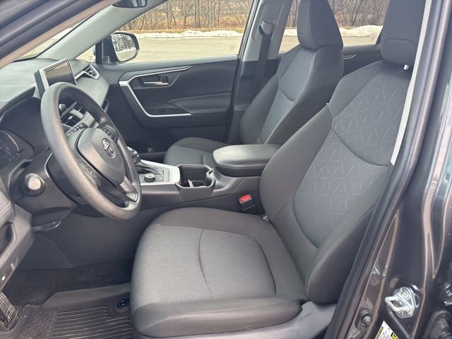 Certified 2024 Toyota RAV4 XLE image 39