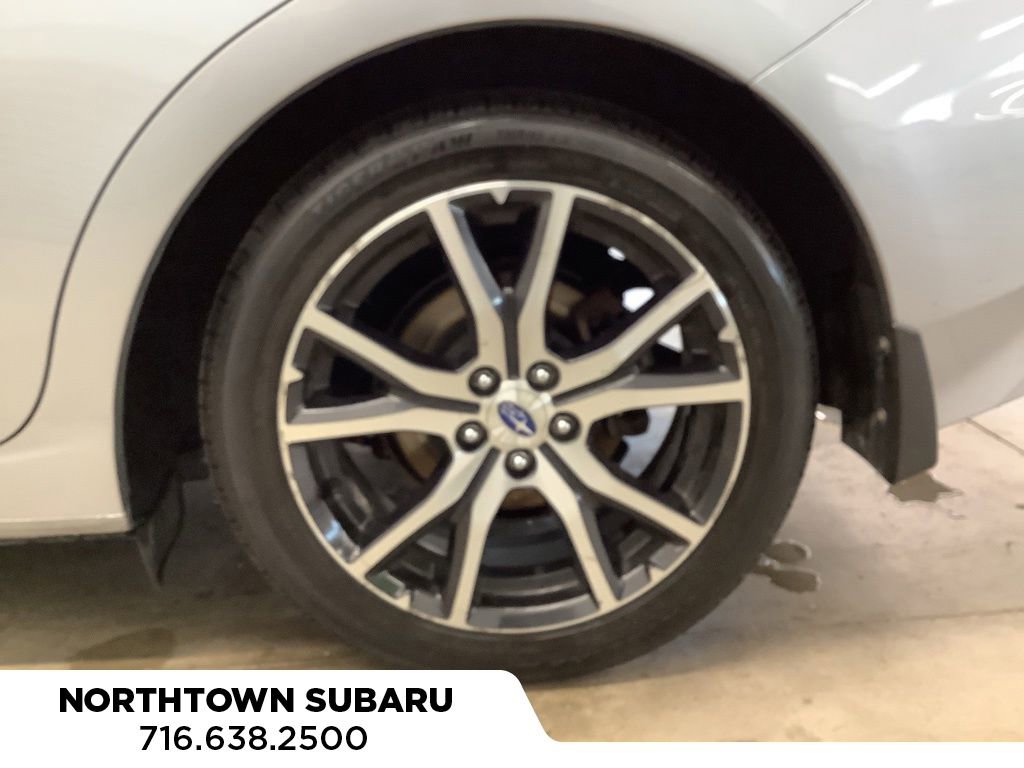 Used 2017 Subaru Impreza 2.0i Limited AWD/4WD image 25