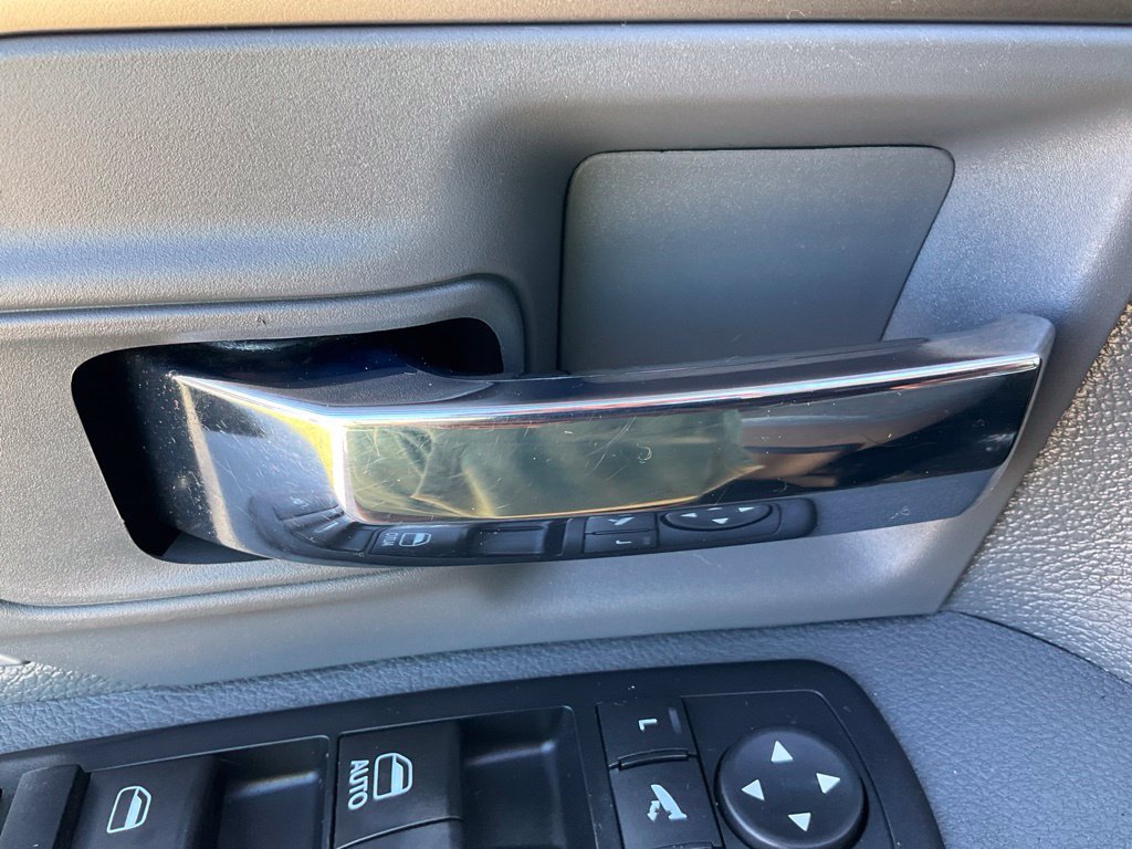 Used 2017 RAM 1500 Big Horn AWD/4WD image 30