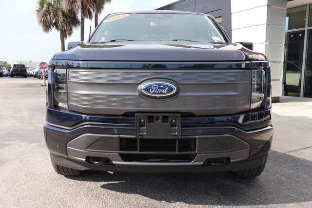 Used 2022 Ford F150 Lightning Lariat AWD/4WD image 3