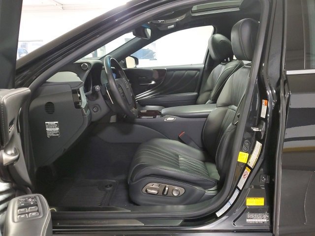 Used 2019 Lexus LS 500h 500h Base image 12