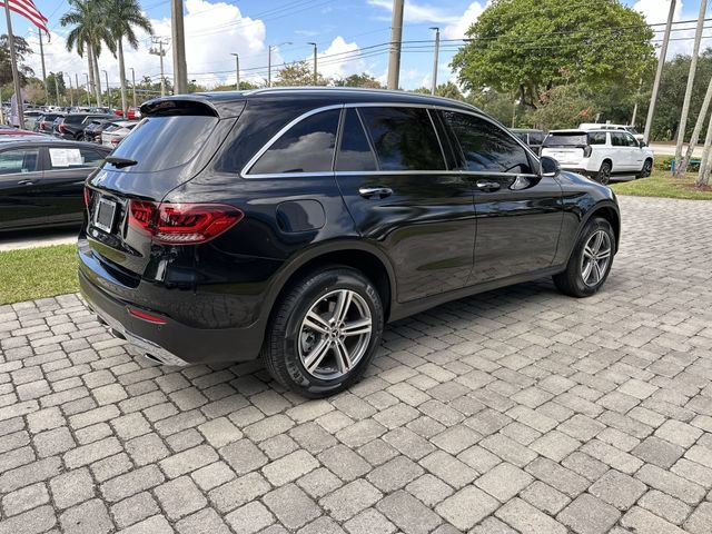 Used 2022 Mercedes-Benz GLC 300 w/ Premium Package Lite image 37