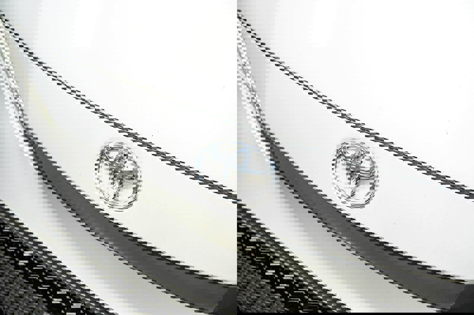 Used 2021 Toyota Corolla XSE w/ Carpet Mat Package (TMS) FWD image 8