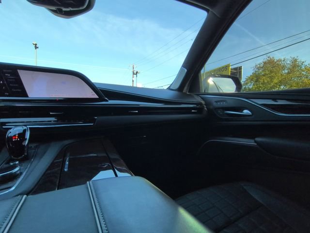Used 2022 Cadillac Escalade ESV Sport Platinum image 3