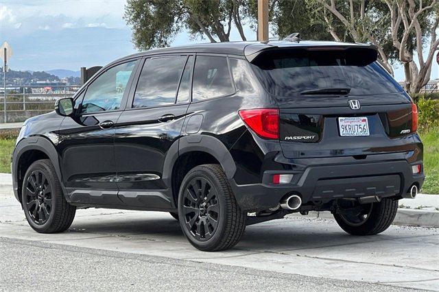 Used 2023 Honda Passport EX-L image 6