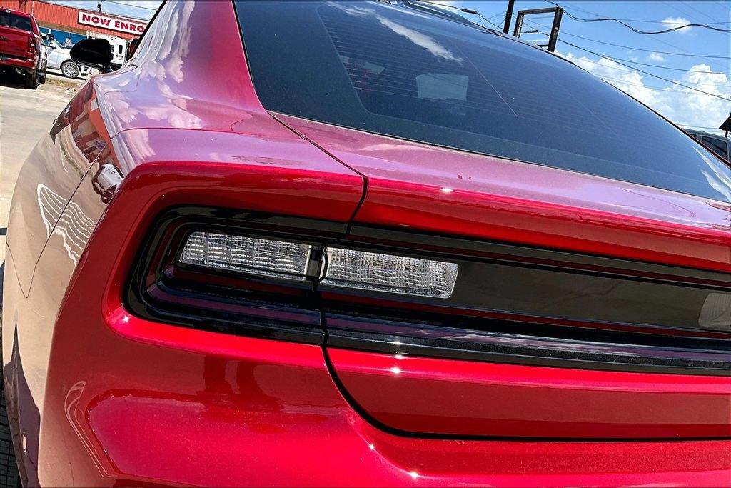 Used 2024 Dodge Charger Daytona R/T w/ Plus Group AWD/4WD image 29