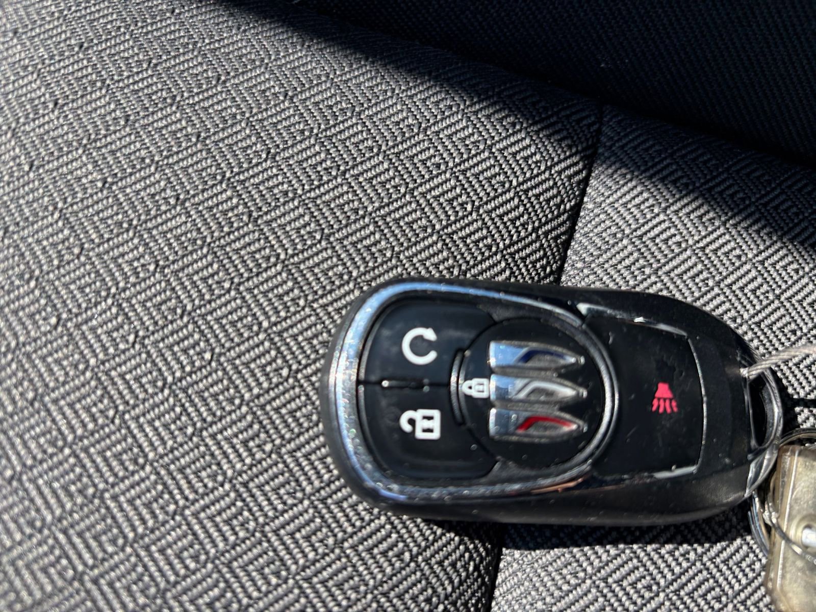 Used 2025 Buick Encore GX Preferred FWD image 23
