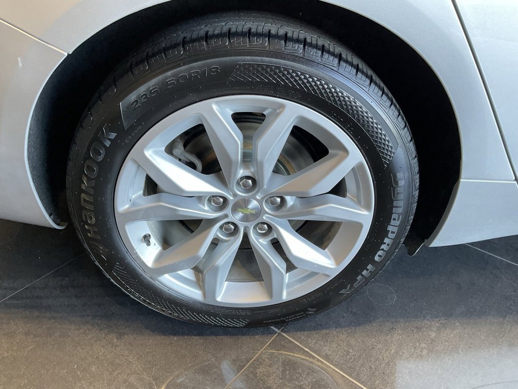 Used 2016 Chevrolet Impala LT w/ Convenience Package image 7