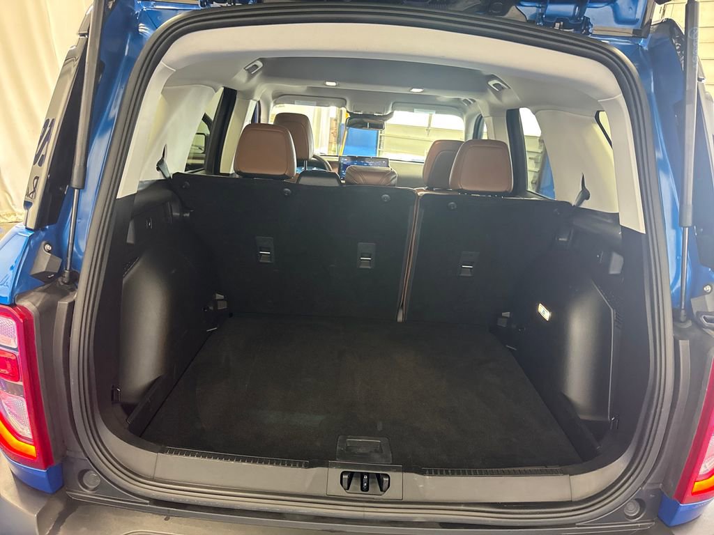 Certified 2025 Ford Bronco Sport Outer Banks w/ Outer Banks Tech Package+ AWD/4WD image 25